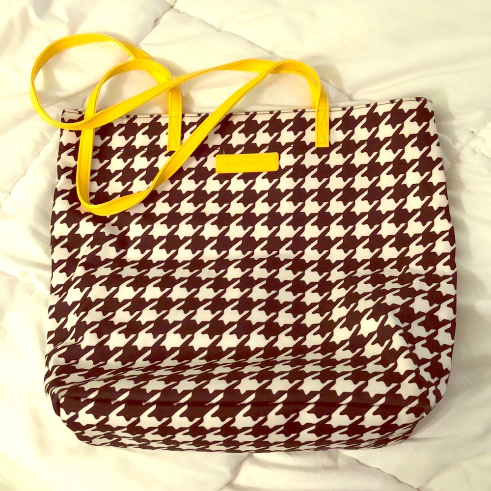 Vera Bradley Tote 💛